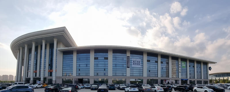 사진1. 골프존 중국 톈진 시티골프 1호점 외부 전경.png