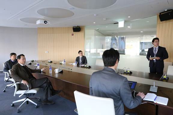 、 、 、 T ヨ 月 ヨ 
「 第 ミ 1 